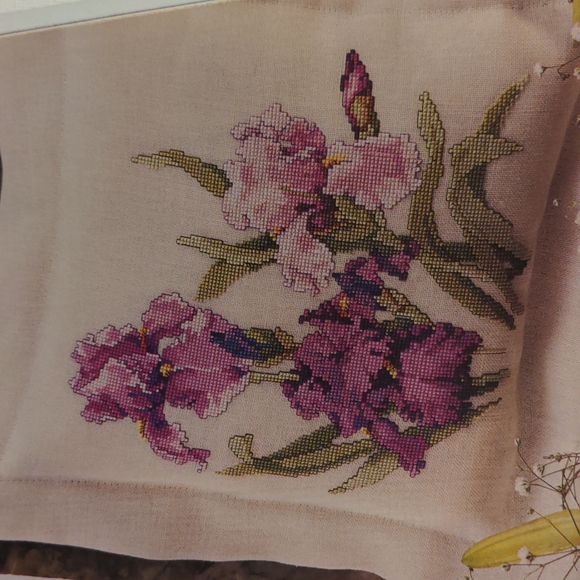 Just CrossStitch Magazine April 1998 - Picture 14 of 16